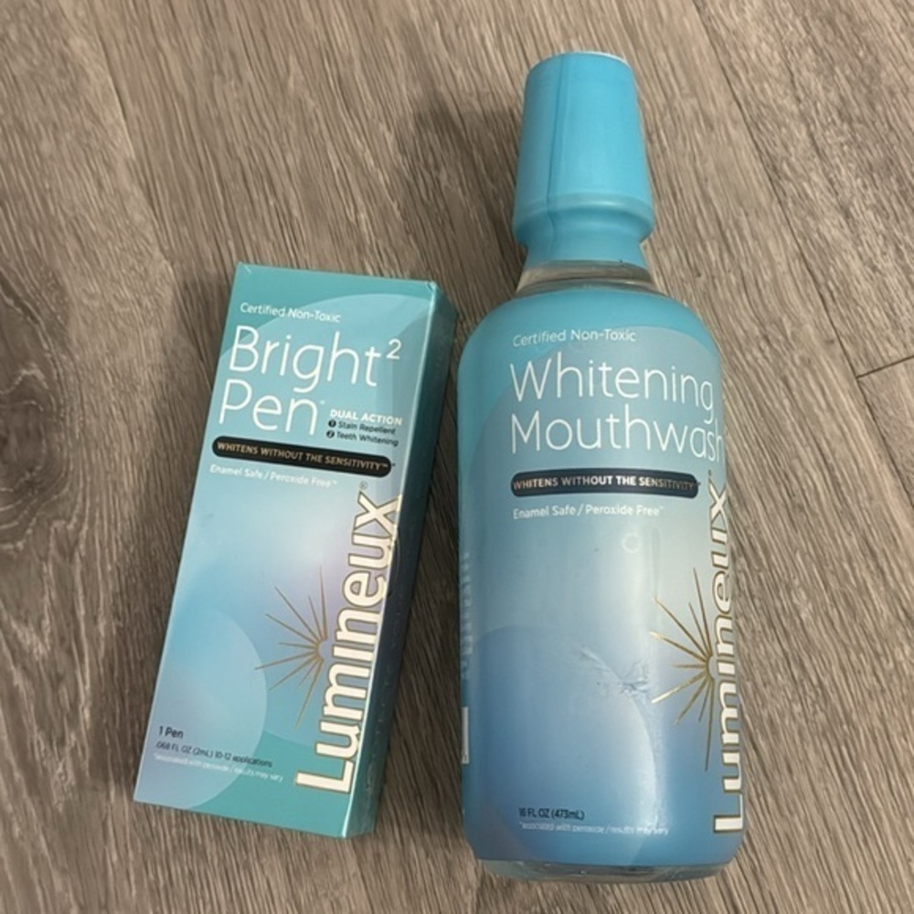 Lumineux Teeth Whiting Pen and Mouthwash Set NEW